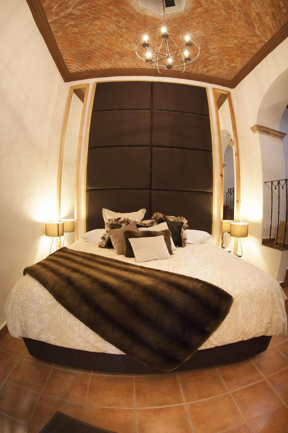 Hotel Fk Альенде Экстерьер фото