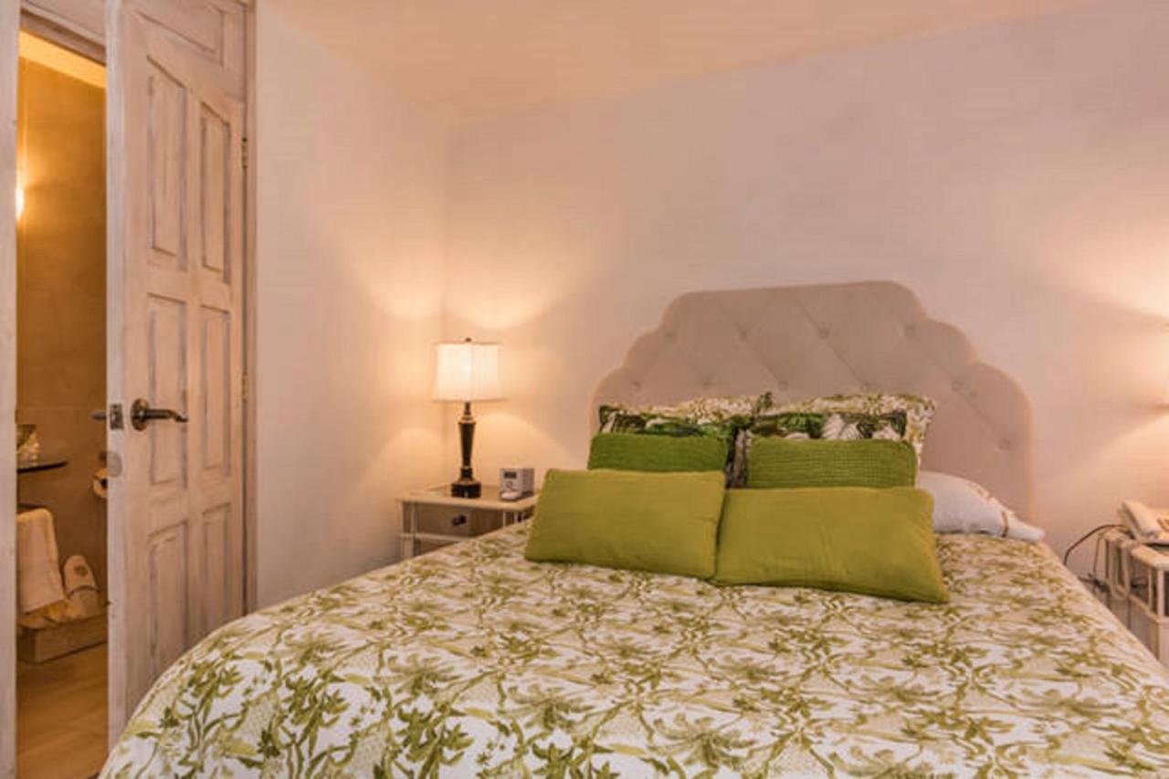 Hotel Fk Альенде Экстерьер фото